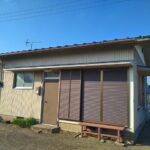 【浦辺荘10号棟】JR安房鴨川駅西口ロータリー近く！買い物便利な2K貸家