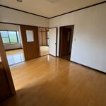 202号室キッチンから各部屋入口 202号室キッチンから各部屋入口