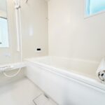 癒しの空間バスルームです。天気に左右されずに洗濯物を乾かせる、浴室乾燥機&オートバス機能付きです。一日の疲れをお風呂で癒してください。(風呂) 癒しの空間バスルームです。天気に左右されずに洗濯物を乾かせる、浴室乾燥機&オートバス機能付きです。一日の疲れをお風呂で癒してください。(風呂)