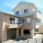 【鴨川市貝渚】鴨川漁港近く、鉄骨造りの５LDK＋ﾋﾞﾙﾄｲﾝ倉庫付き！前原海岸遠望◎