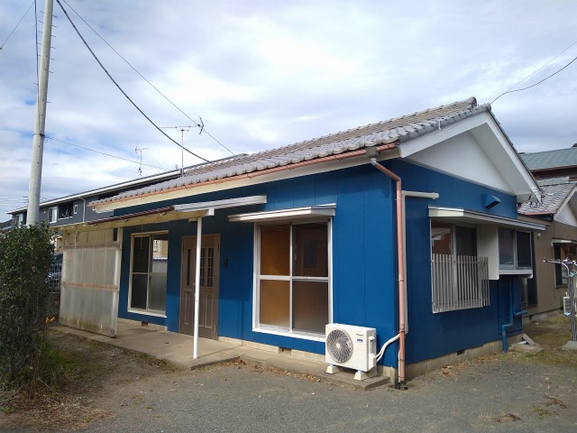 鴨川市東町【ワタナベアパート】外観